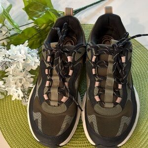 Rykä Noriko walking shoe, size 9W